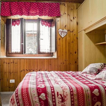 Maison Rhemy - Relax E Montagne サン・レミ・アン・ボス エクステリア 写真